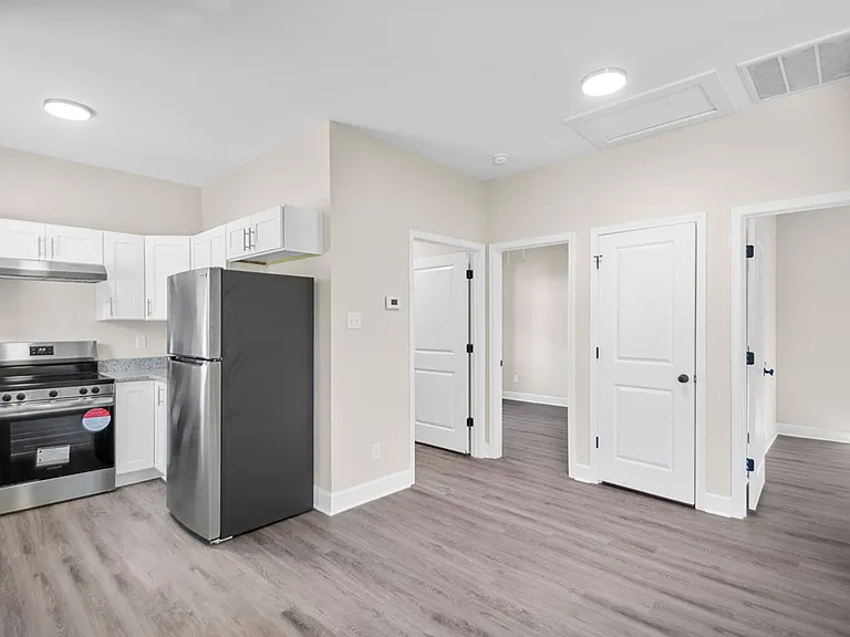 1523 S Cedar St — Photo 25