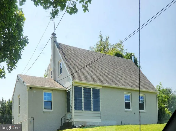 204 E 7th Ave, Trappe, PA 19426