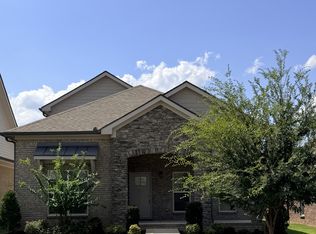 6023 Parkhaven Blvd, Hermitage, TN 37076