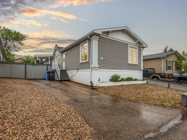 160 E Grey Cres, Wood Buffalo, AB T9H 2N5