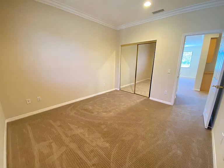 856 Paseo De Leon — Photo 20