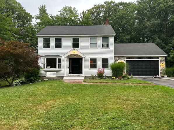 79 Stroudwater Place, Westbrook, ME 04092