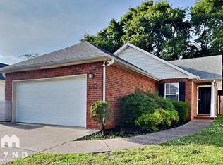 526 Freedom Ct, Murfreesboro, TN 37129