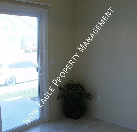 3rd image of 6692 W Morris Hill Ln APT 101