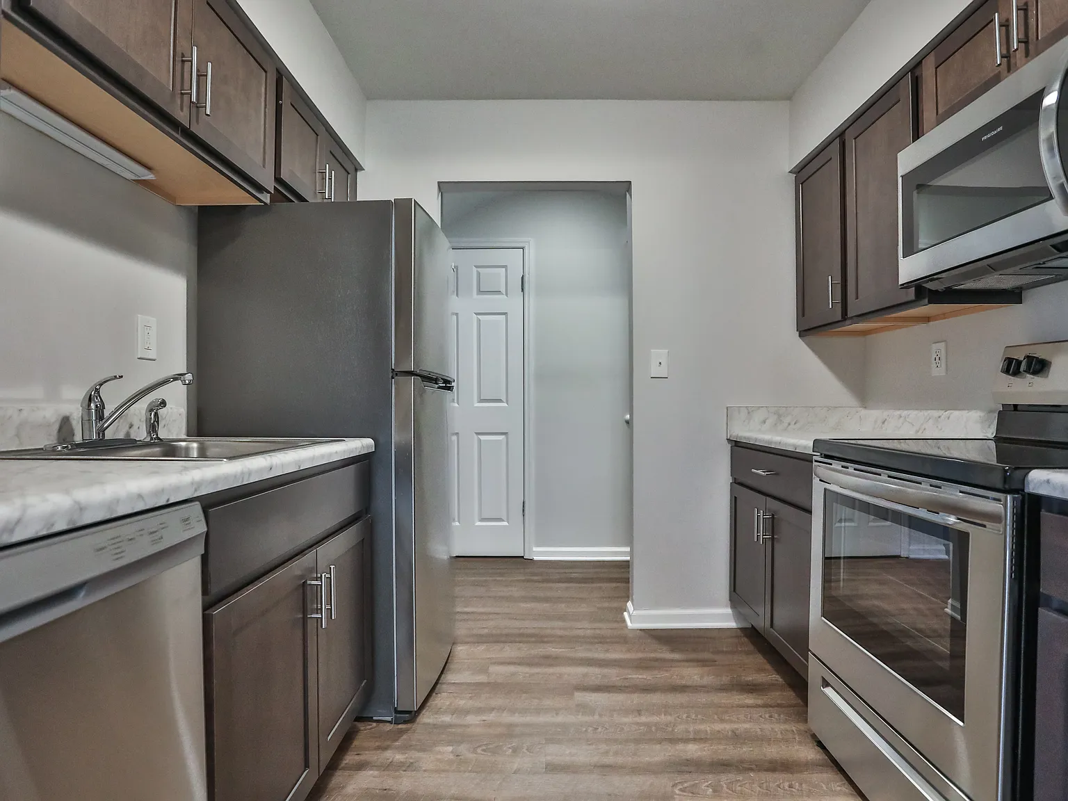 Adams Station Apartments — Photo 3