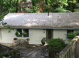 7544 Island Mill Rd, Acworth, GA 30102