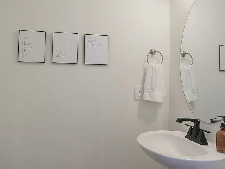 803 Goswell Dr — Photo 11