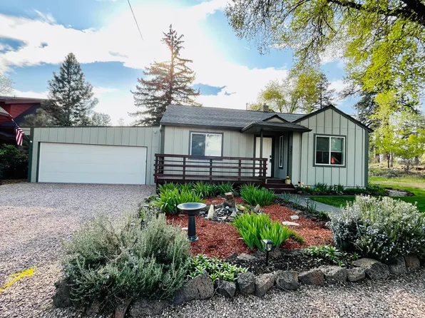 321 SE Silvis Ln, Bend, OR 97702
