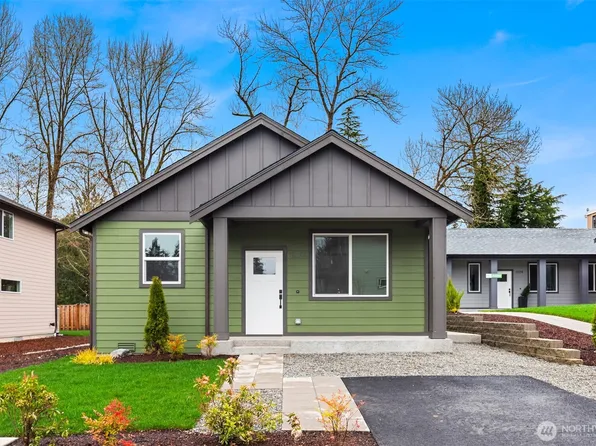 12242 13th Place SW #4C, Burien, WA 98146