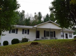 188 Reed Ln NW, Willis, VA 24380