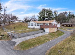 206 Tango Dr, Princeton, WV 24740
