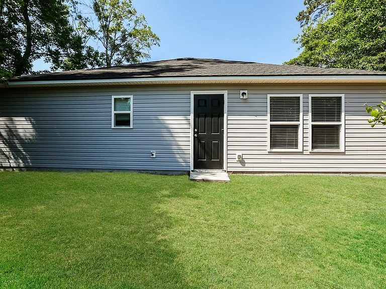 112 Saddle Brooke Trce — Photo 15