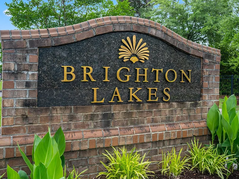 1339 Bermuda Grass Dr — Photo 10