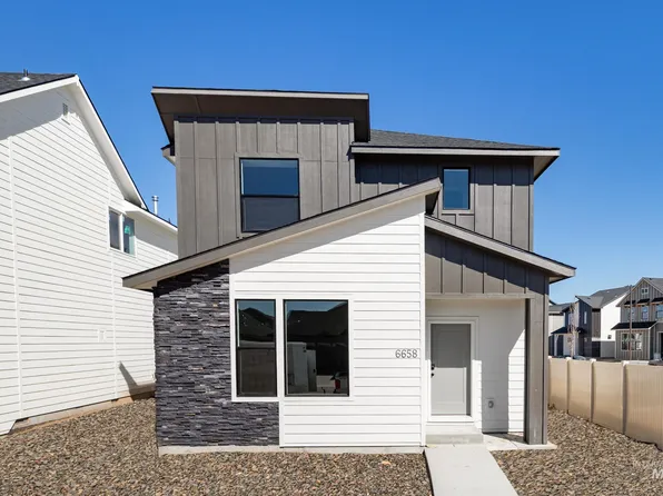 6658 W Redwood Creek Dr, Meridian, ID 83646