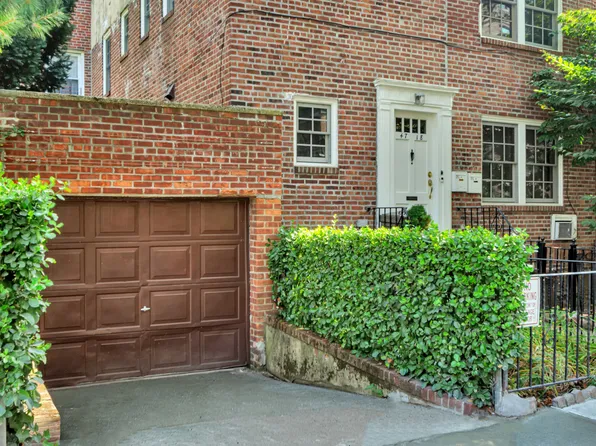 47-18 Skillman Avenue image 11 of 15