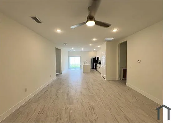 319 Anchovie Ct — Photo 17
