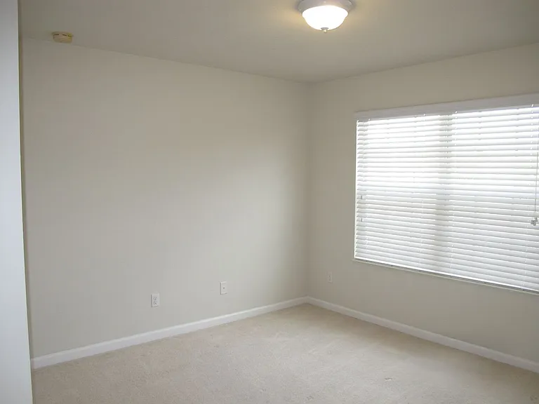 7844 Brofield Ave — Photo 9