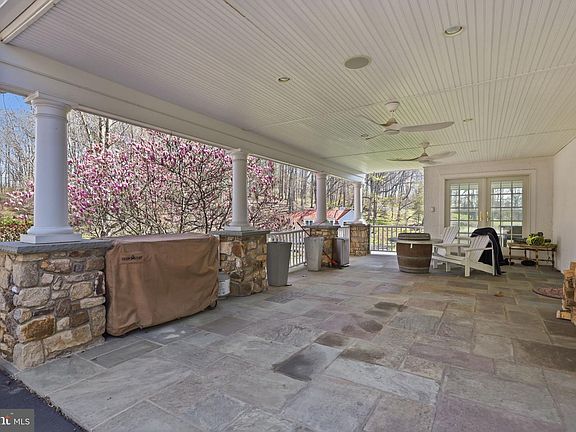 5th image of 3039 Durham Rd