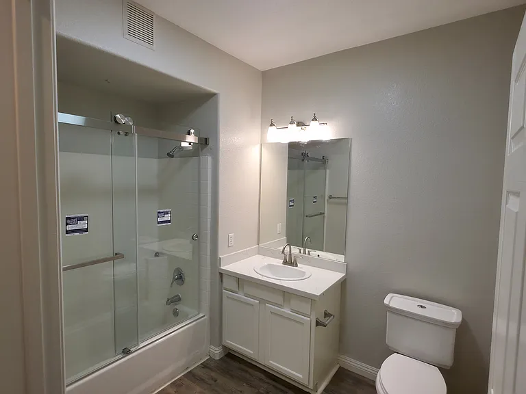 24909 Madison Ave #201 — Photo 23