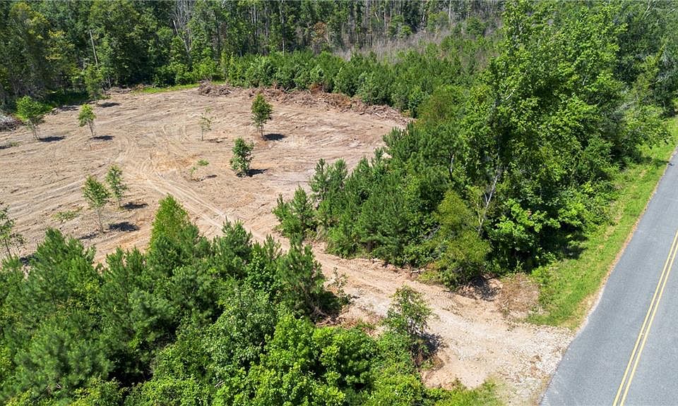 1st image of 4 Ten Mile Rd