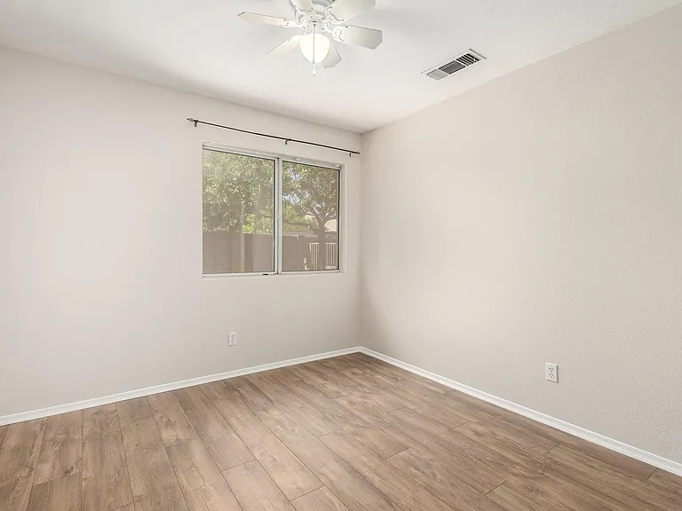 4830 W Geronimo St — Photo 18