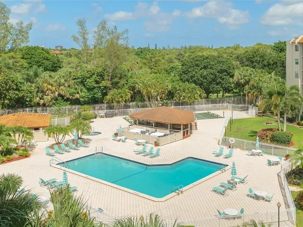 3940 Inverrary Blvd APT 304-A, Lauderhill, FL 33319