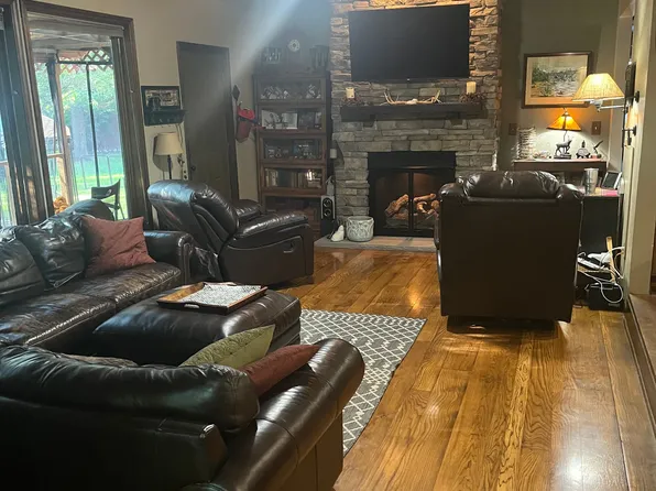 3940 Wadhams Rd, China, MI 48054
