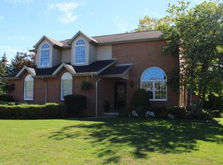 2212 Briarwood St, Louisville, OH 44641