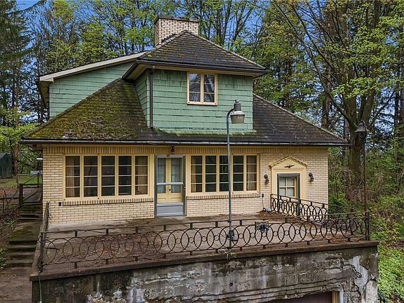 8th image of 12979 Bullis Rd