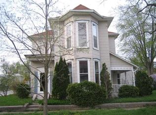 124 W 2nd St, Warren, IN 46792