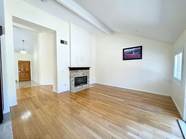 3281 Falerno Way — Photo 23