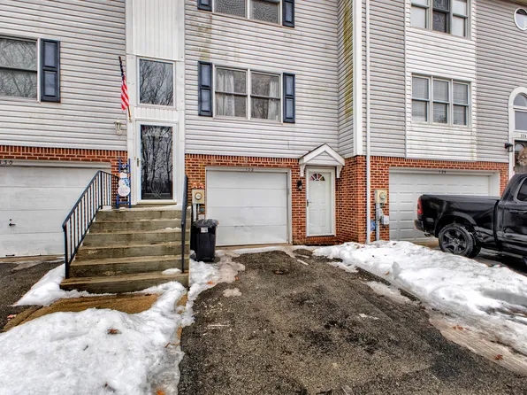 128 Winston Way, Greensburg, PA 15601