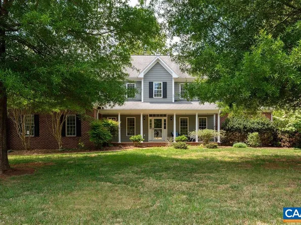 5270 Tanager Woods Dr, Earlysville, VA 22936