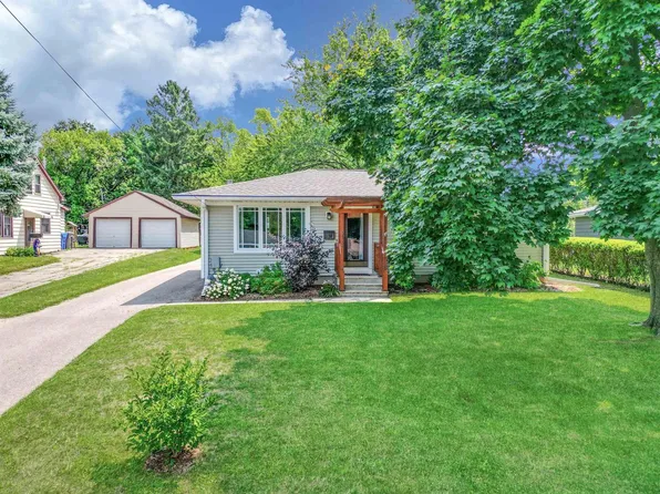 5512 Schluter Road, Monona, WI 53716