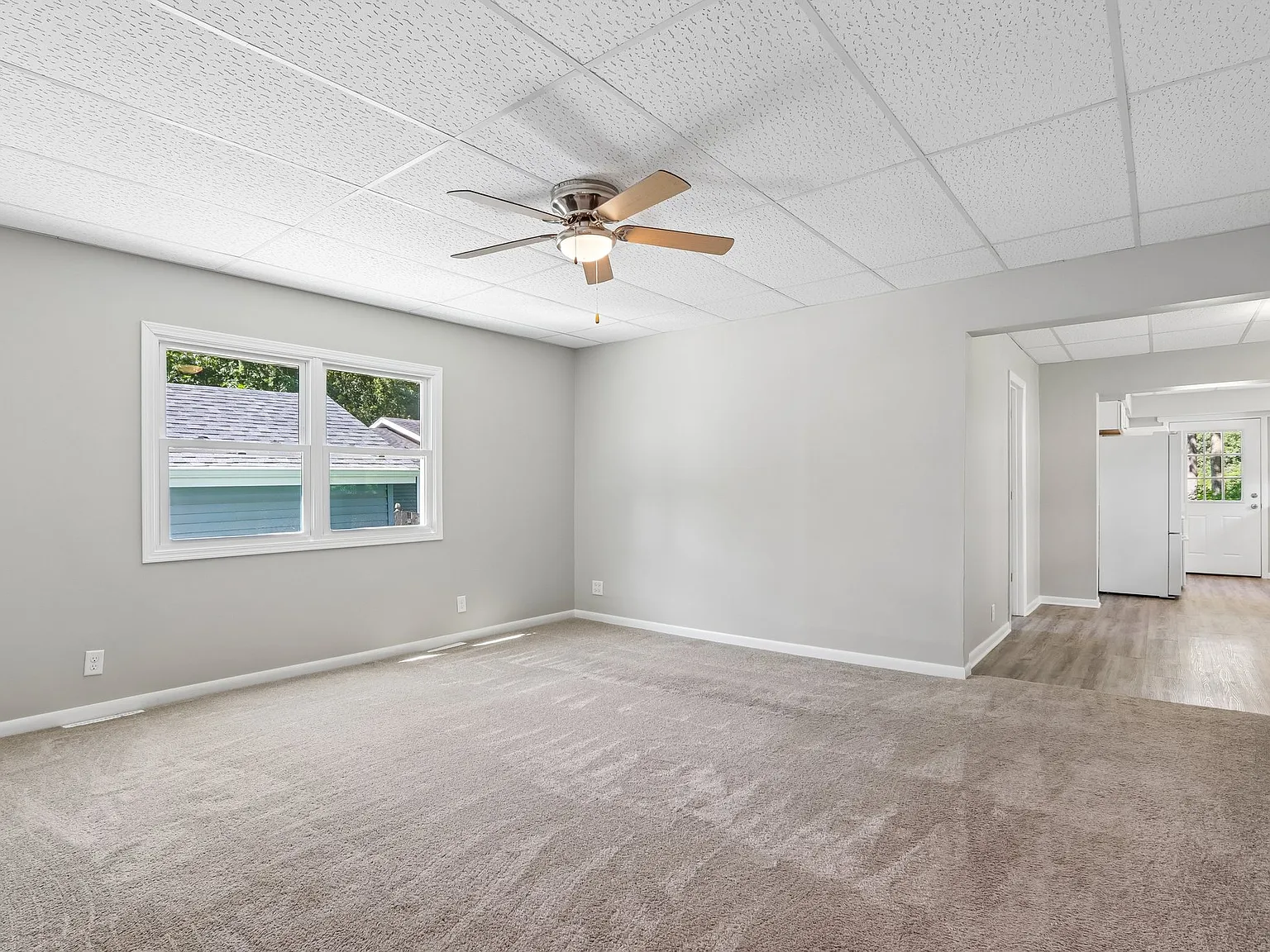 2107 Haegele Drive - Lower — Photo 1
