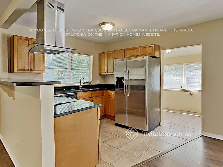 9501 N Albany Ave — Photo 7