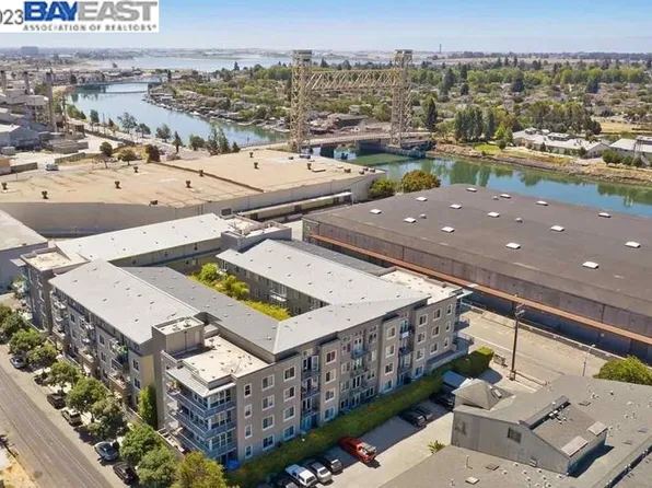 3090 Glascock St APT 415, Oakland, CA 94601