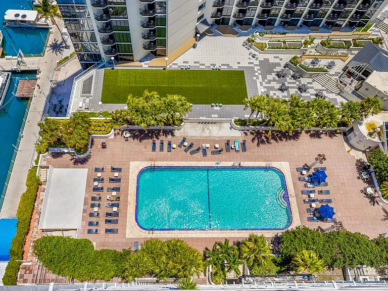 1717 N Bayshore Dr #ID1054114P — Photo 13