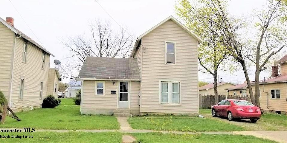 1st image of 707 Wood St