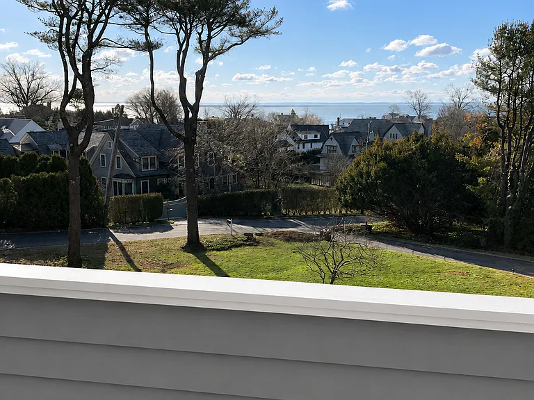 9 Bluewater Hl — Photo 18