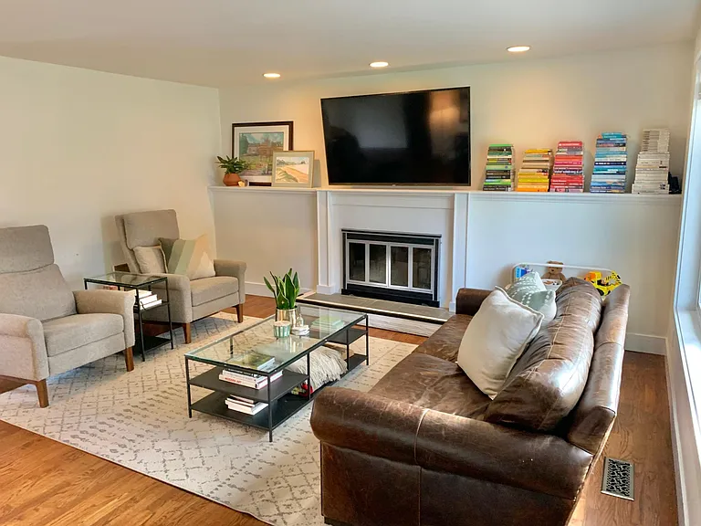 2101 N Lexington St — Photo 14