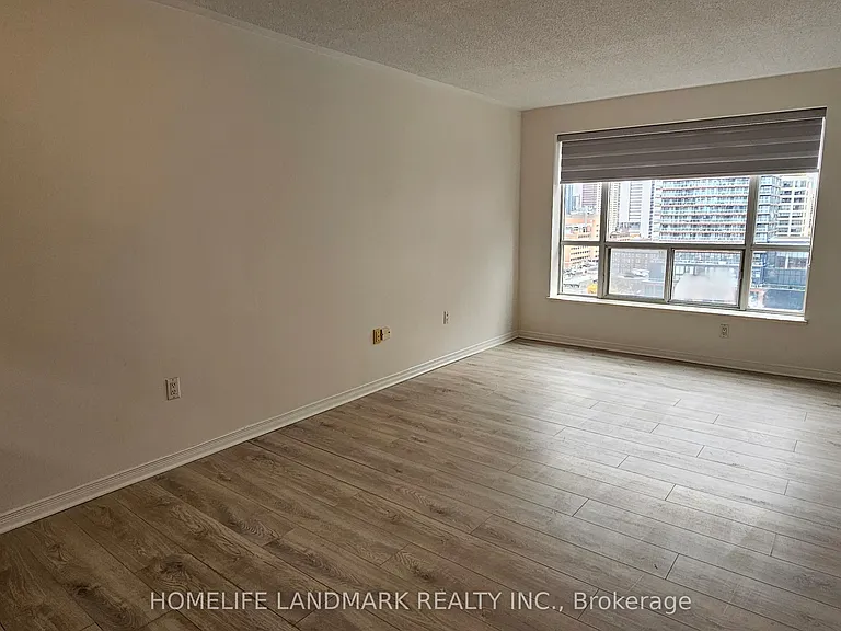 887 Bay St #1402 — Photo 10