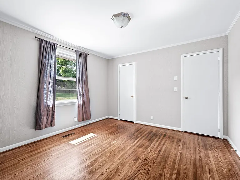 4809 Lynn Dr — Photo 25