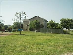 4th image of 3621 Sand Dunes Ave