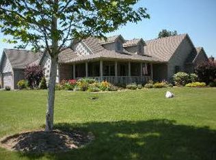 1904 Dovetail Point, Sycamore, IL 60178