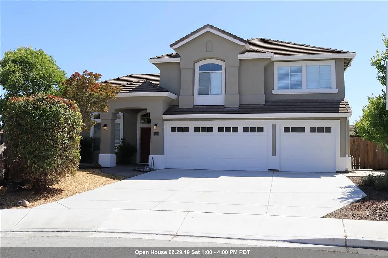1385 Panorama Dr photo 1