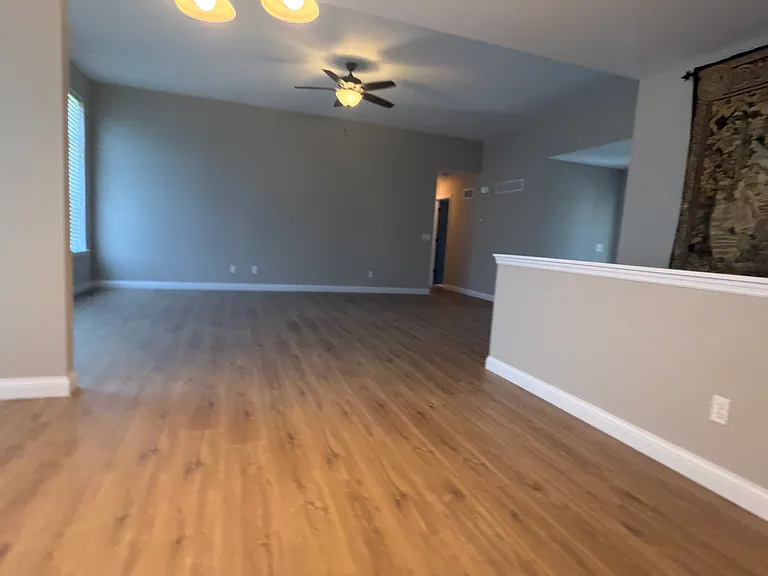 627 Gandalf Ln — Photo 6