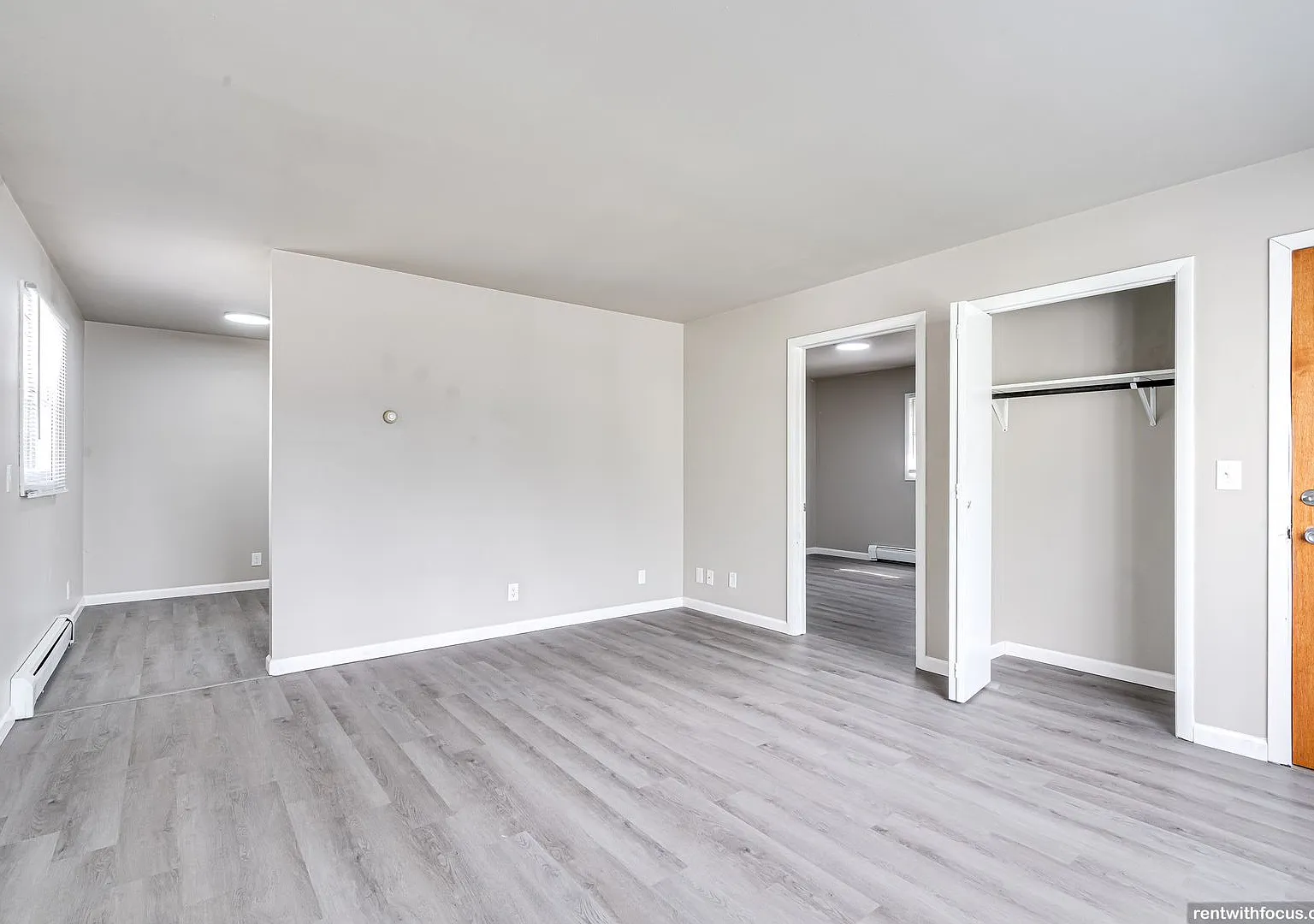 1214 Mount Vernon Street — Photo 3