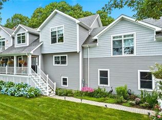 14 Meadow Ridge Rd, Westerly, RI 02891