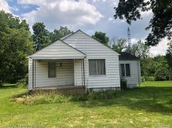 5108 N Vassar Rd, Flint, MI 48506